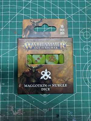 Maggotkin of Nurgle Dice Warhammer Age of Sigmar like new