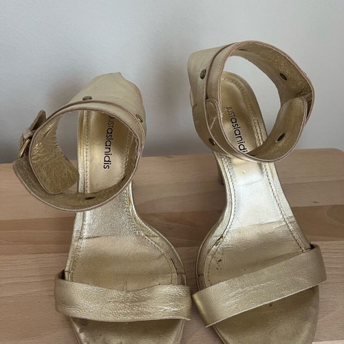 Leather sandals used, gold color, 10 cm heel, size 36