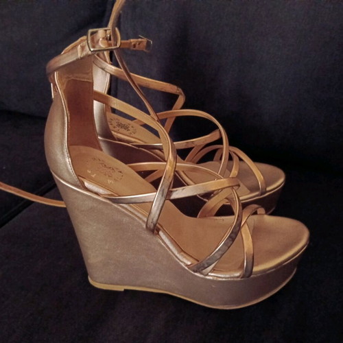Tsakiris Mallas summer wedge sandals gold like new