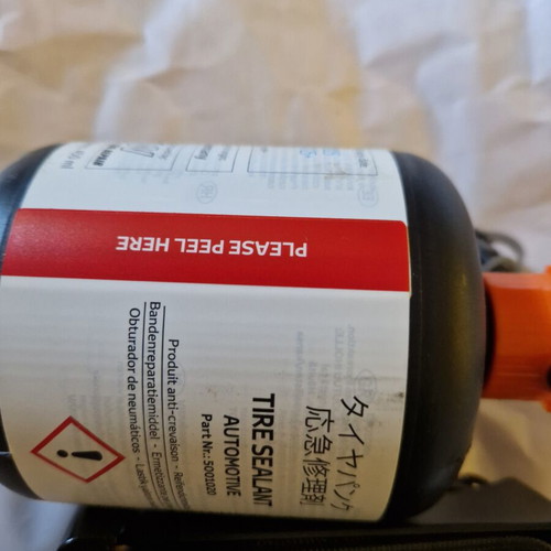Original Car Tyre Compressor 120W like new