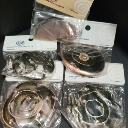 Jewelry making component new pack