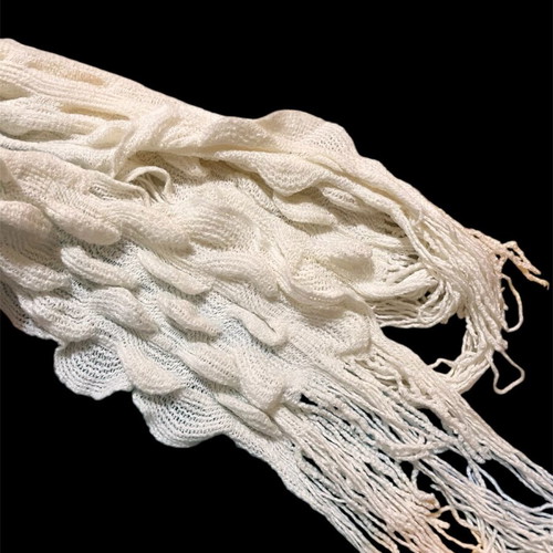 White scarf very soft like new