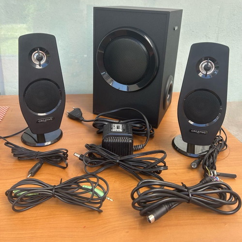 Creative Inspire T3030 computer speakers used
