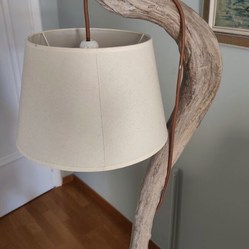 Handmade floor lamp from driftwood like new