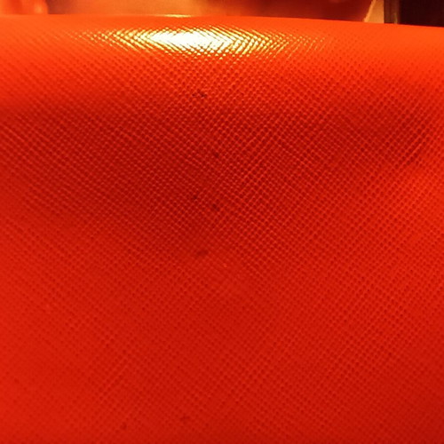 UTERQUE leather wallet red like new