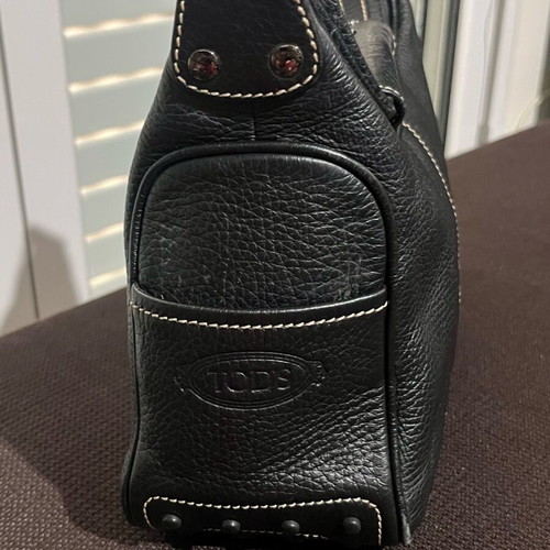 Tod’s leather shoulder bag black like new