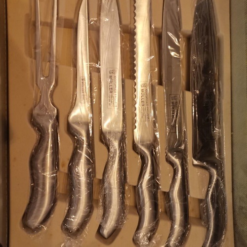 Kochtopfhaus Muller handmade knife set like new with leather and wood case