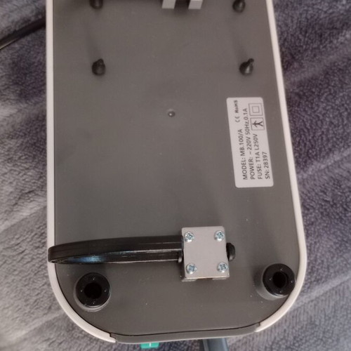 Tubular air mattress with electric air pump