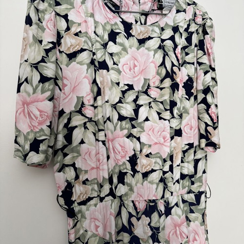 Vintage floral dress like new, colorful, size S