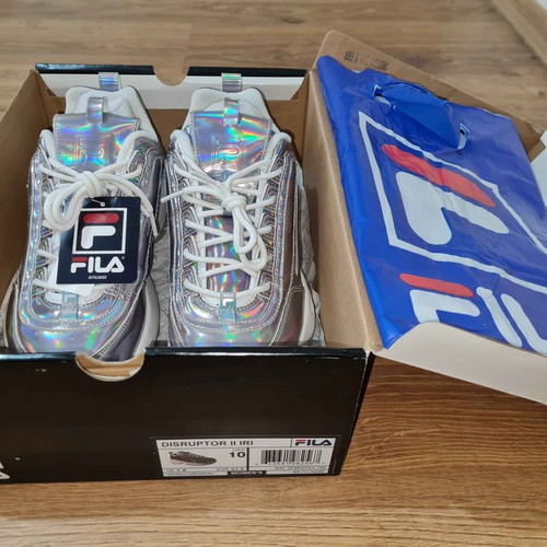 Fila athletic shoes size 41.5 new, silver