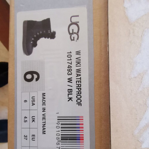 Ugg snow boots, black, size 37, new