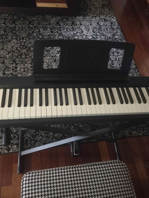 Roland FP10 ηλεκτρικό πιάνο σαν καινούργιο