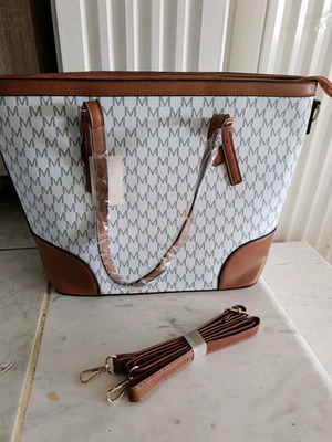 Shoulder bag new, white and beige