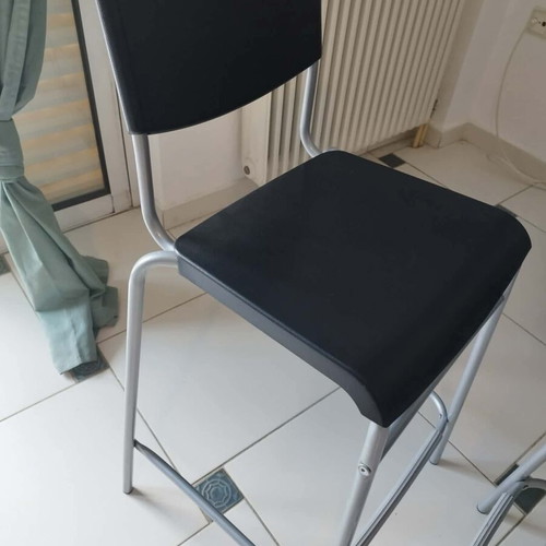IKEA bar stools set of 2 black with metal frame like new