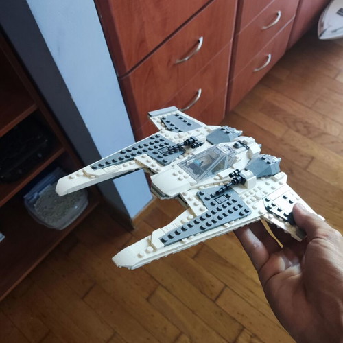 Lego Mandalorian Fighter and Ashoka Jedi Shuttle like new without figures