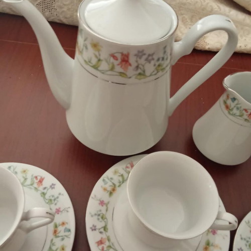 Porcelain vintage set new