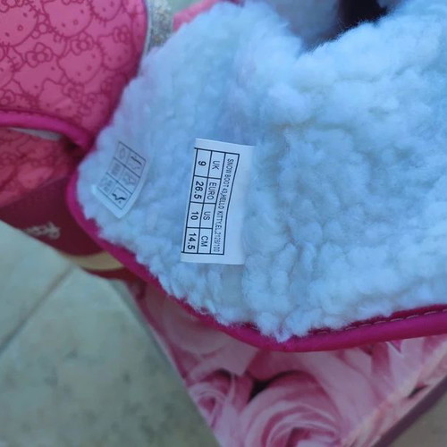 Lelli Kelly Hello Kitty Snow Boots size 26.5 new, pink