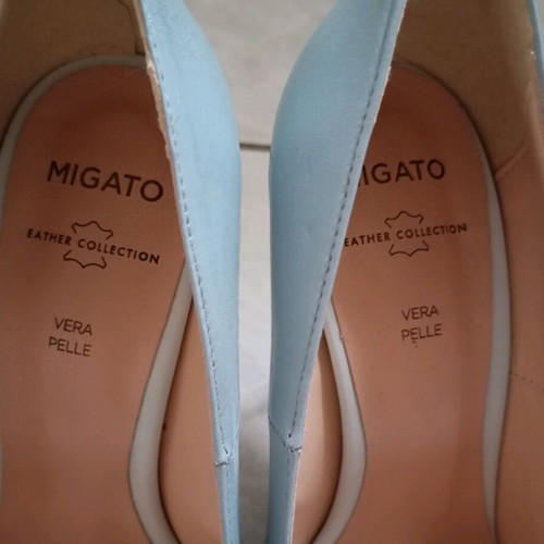 Migato leather blue pumps new, size 39