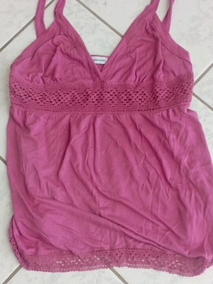 Intimissimi fuchsia top like new, size S