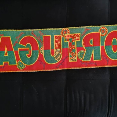 Portugal scarf 2004 like new, authentic
