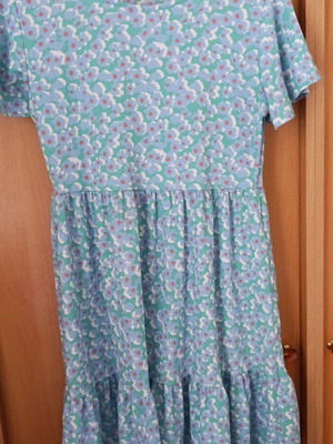 Short dress turquoise like new, worn once, size M