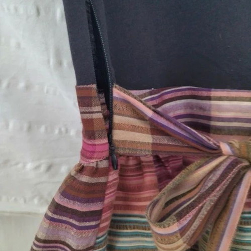 Romantic vintage dress Fullah Sugah like new, black and multicolored
