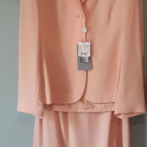 Tsantilis suit new with tags, Italian, size XXL