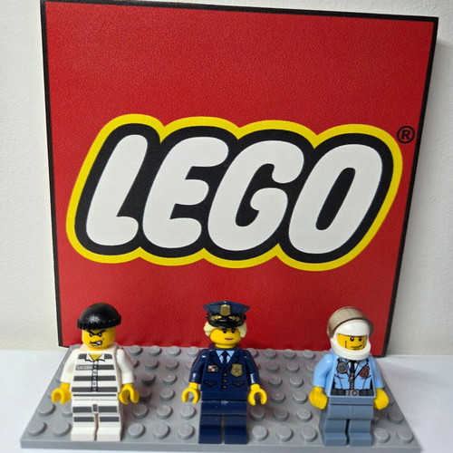 Lego 3 police minifigures new
