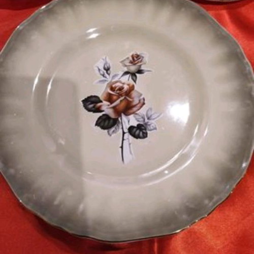 Keramikos plate set used, three dessert sets with gift plate