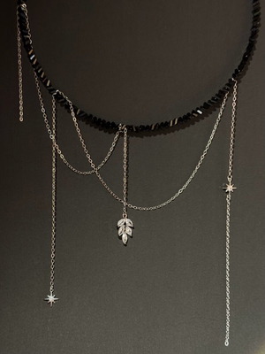 Women's choker new with black crystal beads and chains