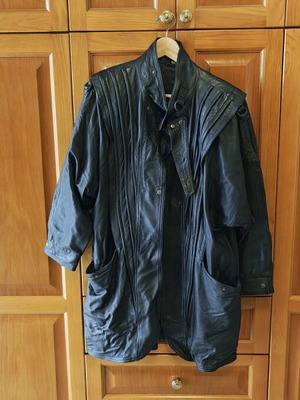 Γυναικείο δερμάτινο μπουφάν vintage 80's medium μεταχειρισμένο, μαύρο