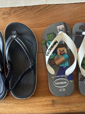 Havaianas Minecraft kids flip-flops and Crocs dark blue sandals size 27-28