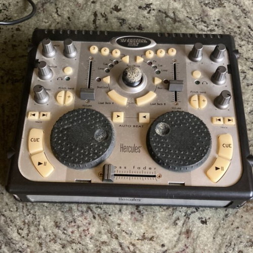 USB portable music controller, for repair or parts