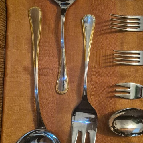 Gottinghen cutlery set 97 pieces like new, luxury
