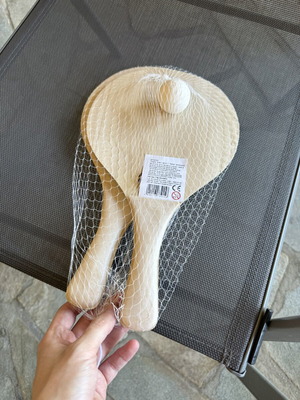 Saiker wooden beach rackets set with ball new