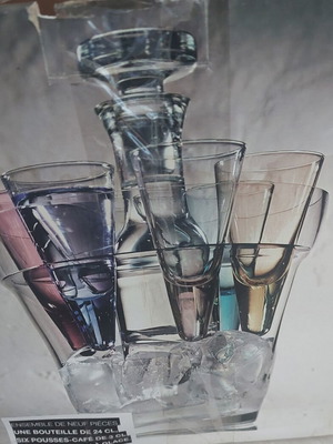 Σετ για βότκα 9 τεμαχίων Artland Celebration Collection καινούργιο