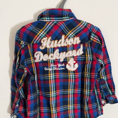 E-Bound boys' shirt 104cm like new, multicolored