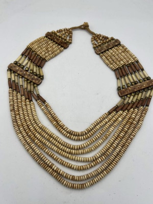 Handmade tribal bone necklace 26cm like new