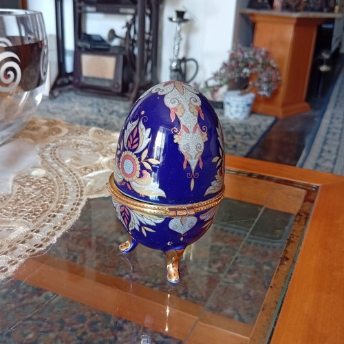 Decorative handmade porcelain egg jewelry box new