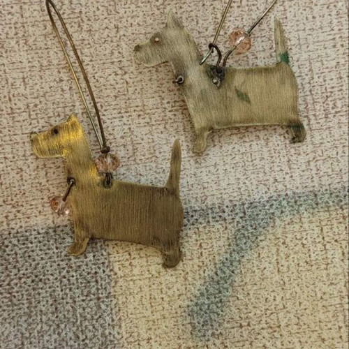 Scottish Terrier earrings like new, gold and silver tone