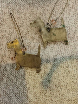 Scottish Terrier earrings like new, gold and silver tone