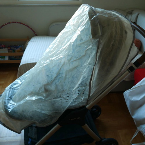Nuna Triv stroller Frost color like new, newborn to 22 kg