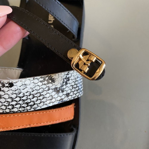 Fullah Sugah sandals like new, size 35, multicolor and black