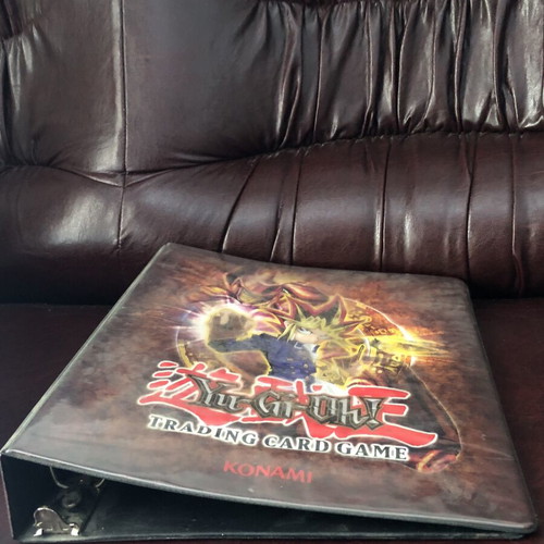 Konami Yu-Gi-Oh ring binder 1996