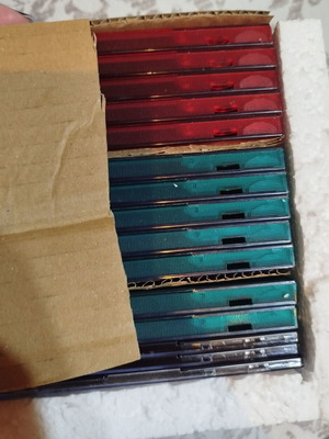 CD cases used, pack of 15 pieces, multicolor