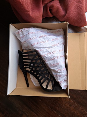 Arte Piedi black sandals like new, size 38