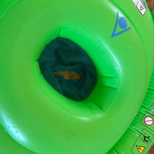 AQUA FRESH baby float like new for sea training
