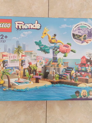 Lego Friends Beach Amusement Park 41737 new