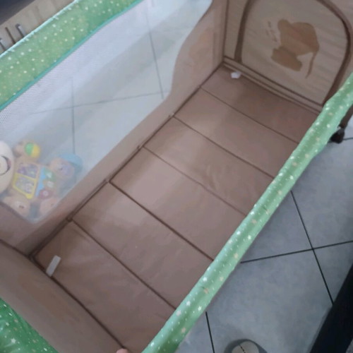 Loreli San Remo Playpen like new with changing table and toys