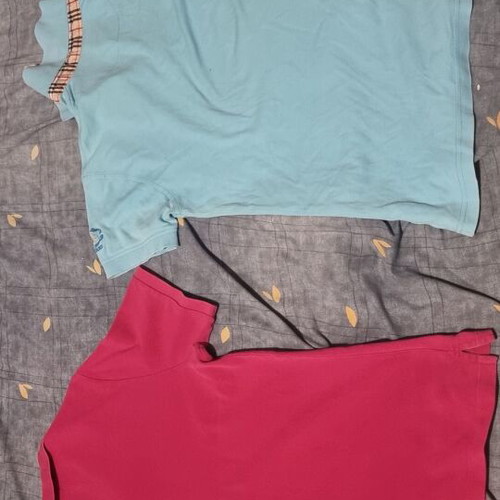 Burberry polo shirts like new, pack of 2, pink and turquoise, size XL